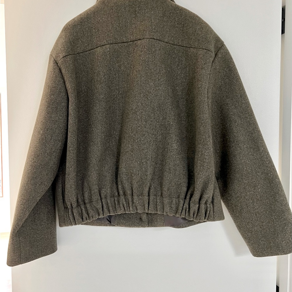 Cropped Bomber Jacket - Picture 4 of 4